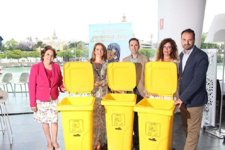 Sevilla potencia la recogida selectiva de residuos en la hostelería